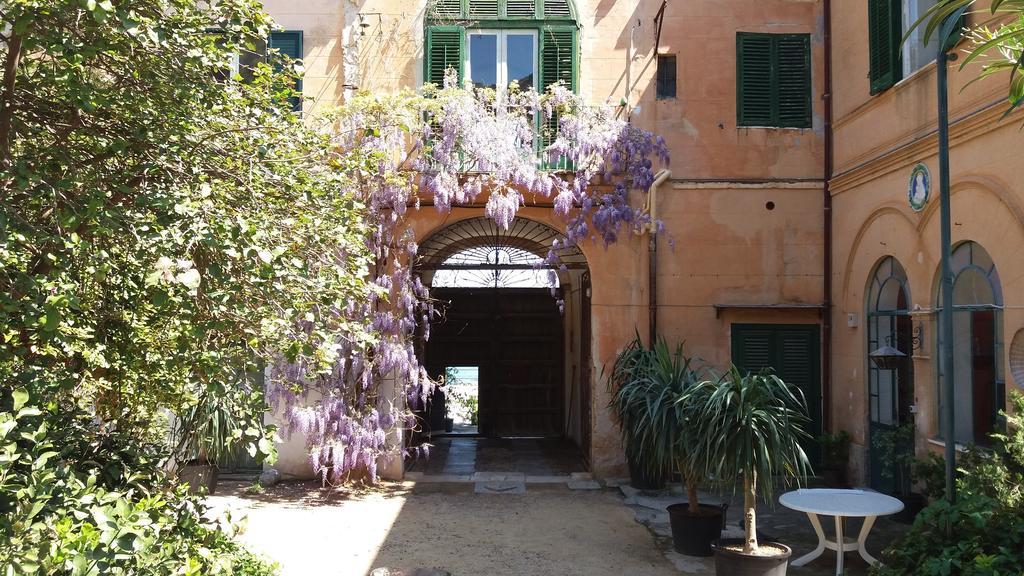 Apartamento Casa Mimi Santa Flavia Exterior foto